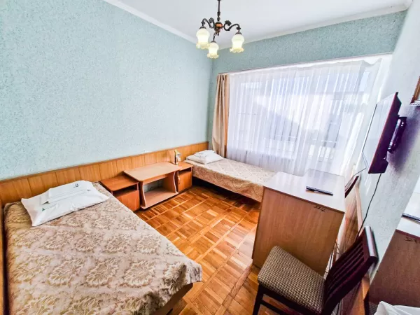 Номер 2-местный 3 категории в санатории Дубрава в Железноводске - фотография