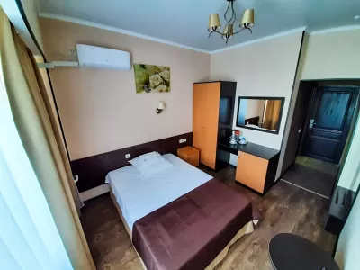 Номер 1-местный 1 категории в санатории Дубрава в Железноводске - фотография